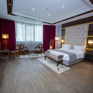 sapphire-hotel.aboutbakuhotels.com/
