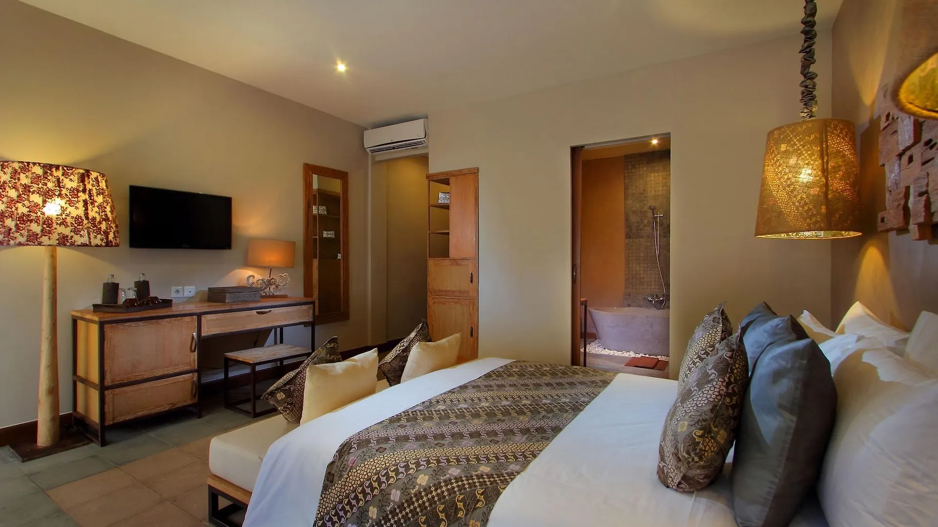 Mathis Retreat Ubud Indonesia
